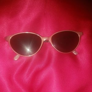 Kenneth Cole cateye sunglasses